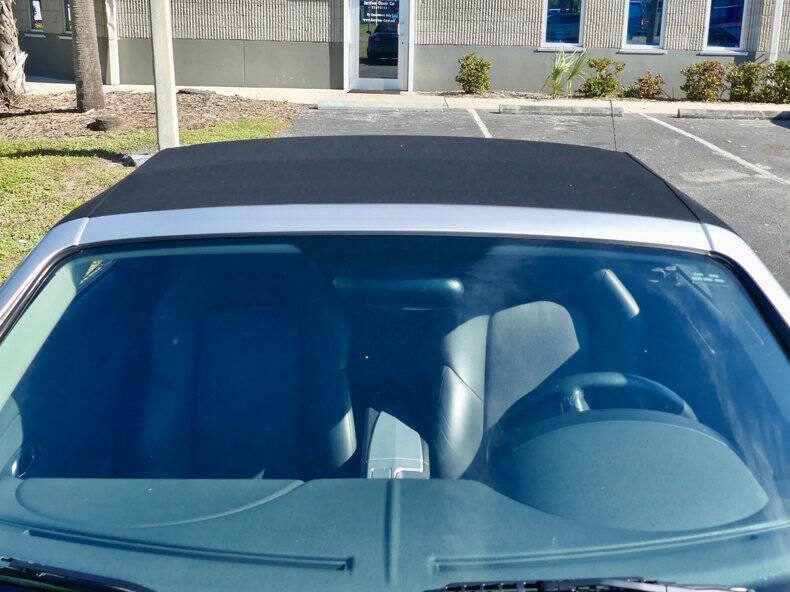 2005 Chrysler Crossfire Limited