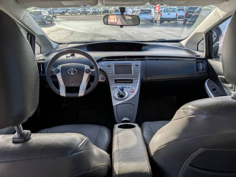 2012 Toyota Prius Three