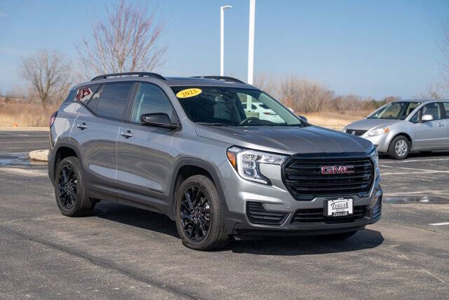 2023 GMC Terrain SLE
