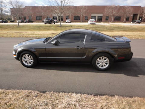 2007 Ford Mustang V6 Deluxe