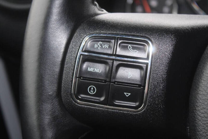 2017 Jeep Wrangler Willys Wheeler