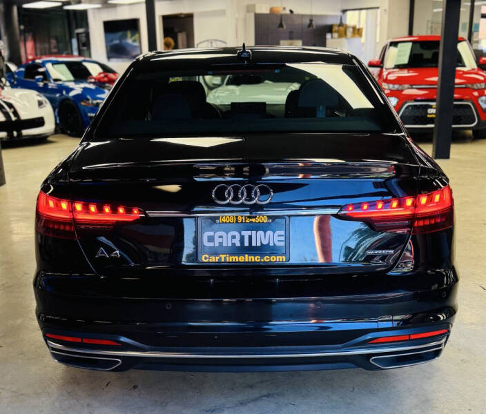 2022 Audi A4 quattro S line Prem Plus 45 TFSI