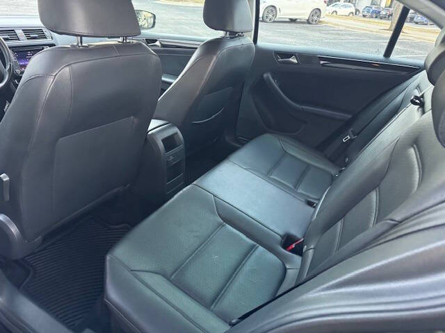 2017 Volkswagen Jetta 1.8T SEL