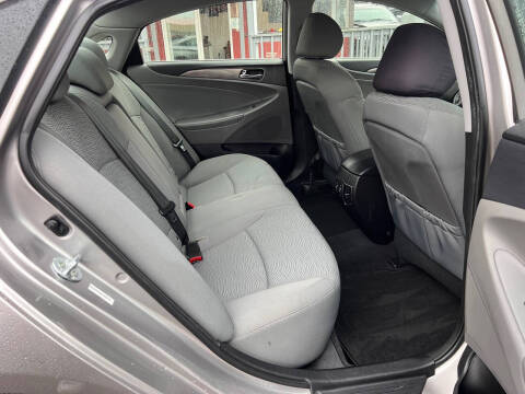 2013 Hyundai Sonata Hybrid