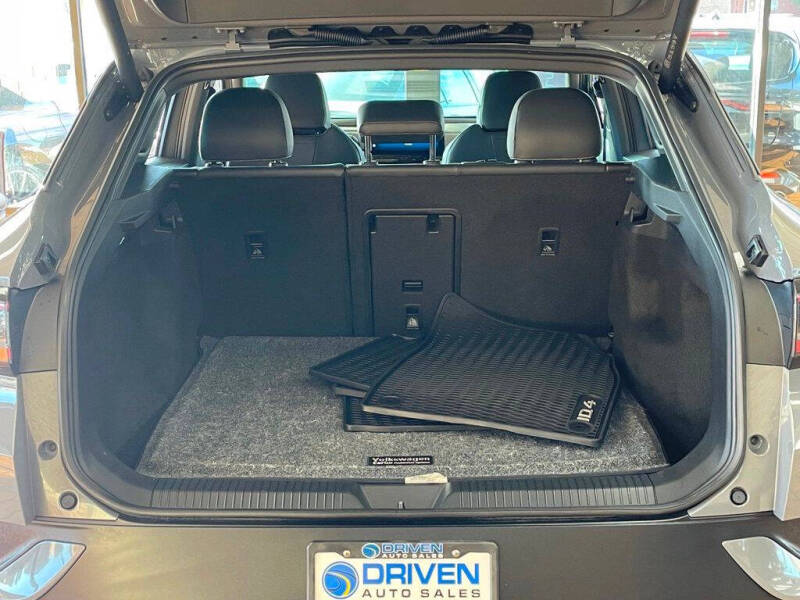 2023 Volkswagen ID.4 Pro S Plus