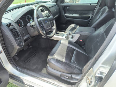 2009 Ford Escape XLT