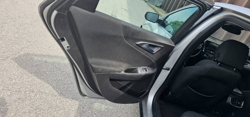 2017 Chevrolet Malibu LT