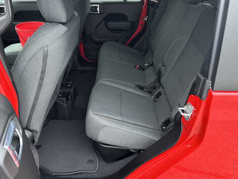 2026 Jeep Gladiator Sport S