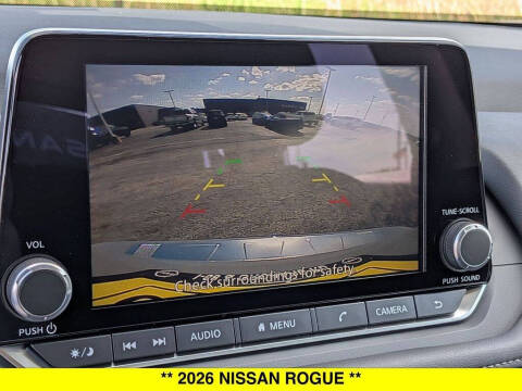 2026 Nissan Rogue SV