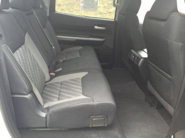 2018 Toyota Tundra SR5