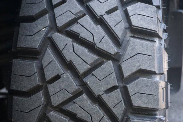 2020 Nissan Titan SV