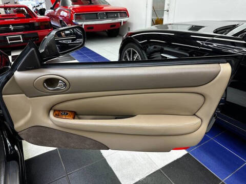 2002 Jaguar XKR