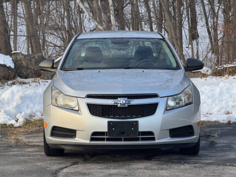 2013 Chevrolet Cruze LS Auto