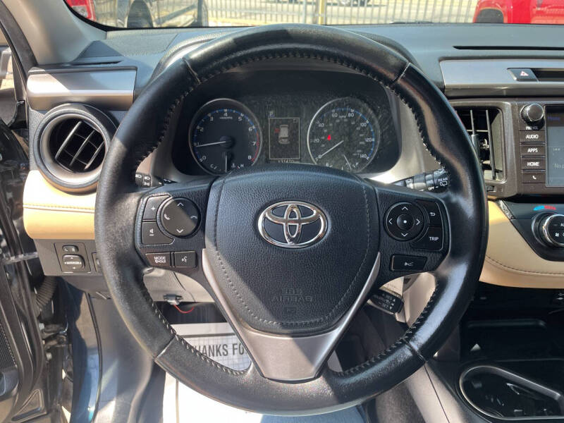 2017 Toyota RAV4 XLE