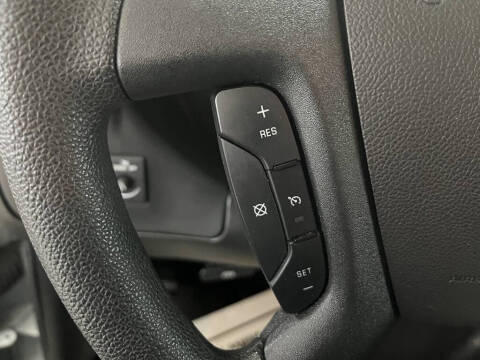 2022 Chevrolet Express LS 3500