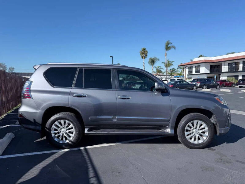 2017 Lexus GX 460