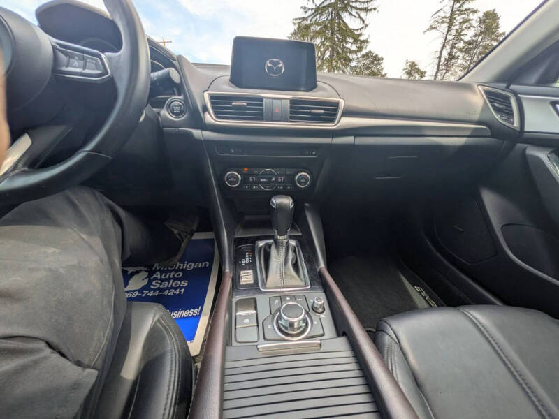 2018 Mazda MAZDA3 Touring