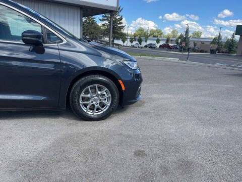 2021 Chrysler Pacifica Touring