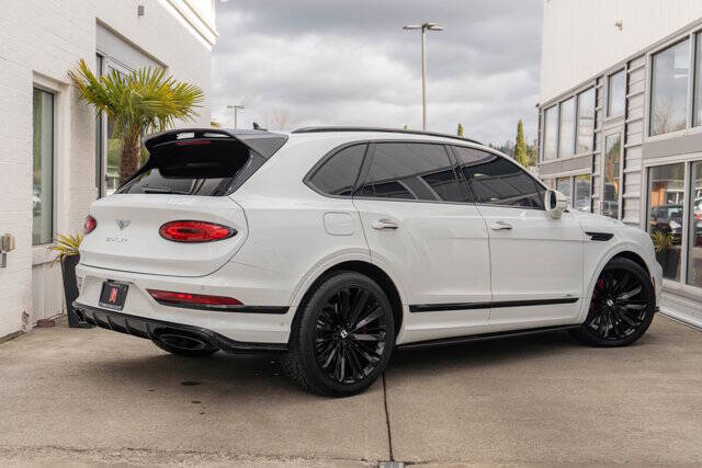 2021 Bentley Bentayga 14