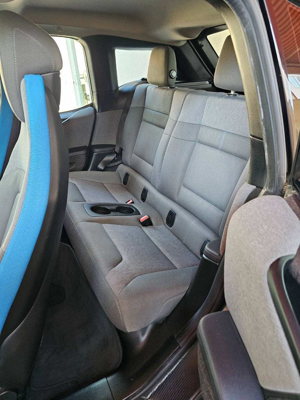 2017 BMW i3 33