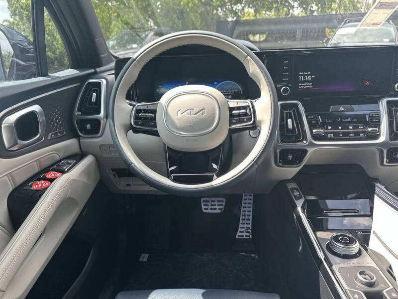 2023 Kia Sorento Plug-In Hybrid SX Prestige