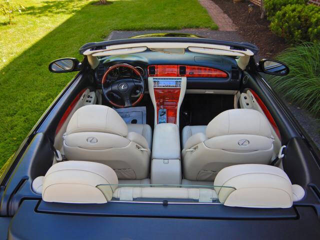 2006 Lexus SC 430