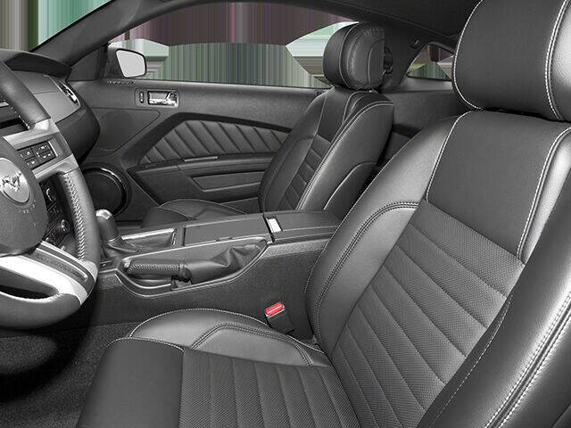 2013 Ford Mustang V6 Premium