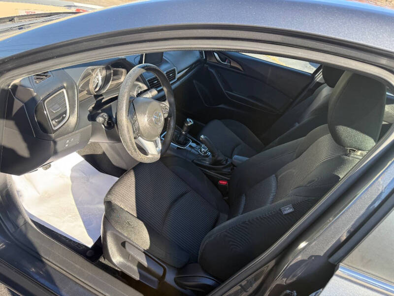 2016 Mazda MAZDA3 i Sport