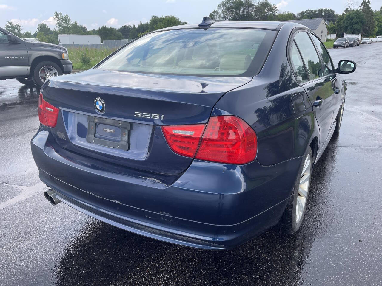 2011 BMW 3 Series for sale at Twin Cities Auctions in Elk River, MN