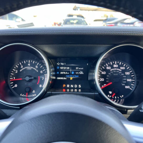 2022 Ford Mustang EcoBoost Premium