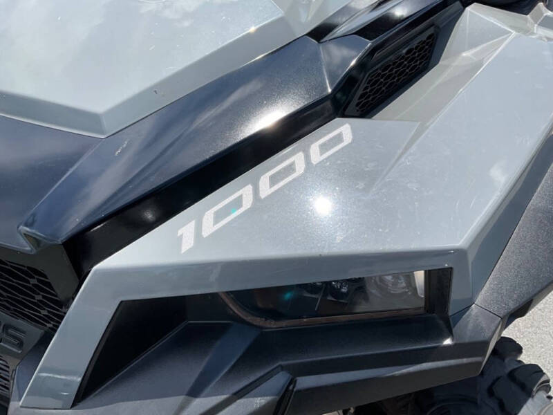 2023 Polaris  GENERAL XP 1000