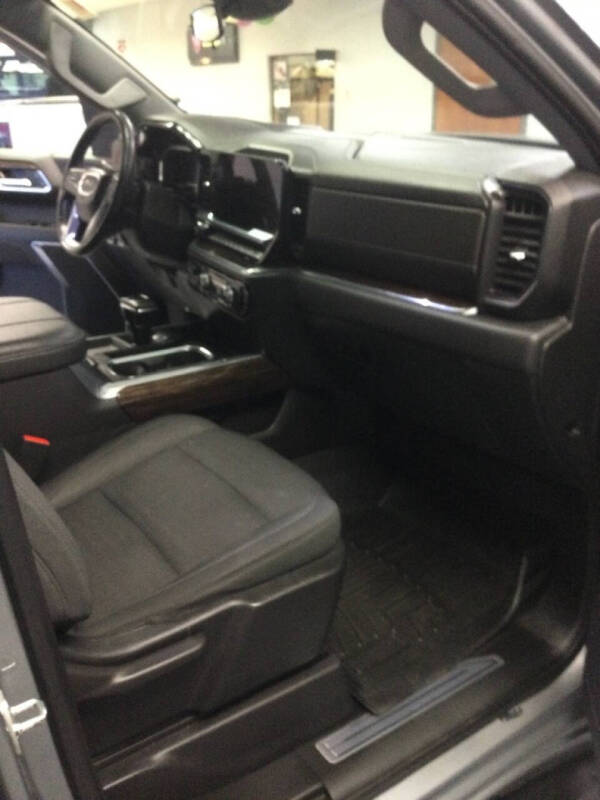 2023 GMC Sierra 1500