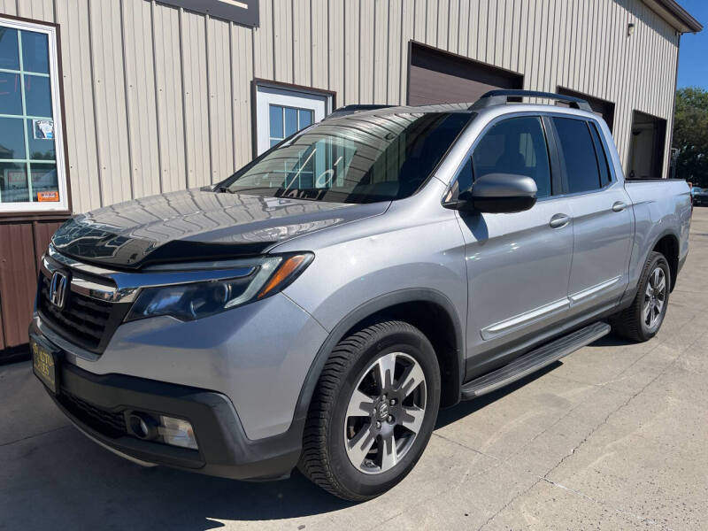 Used 2017 Honda Ridgeline RTL-T with VIN 5FPYK3F66HB011552 for sale in Dakota City, NE