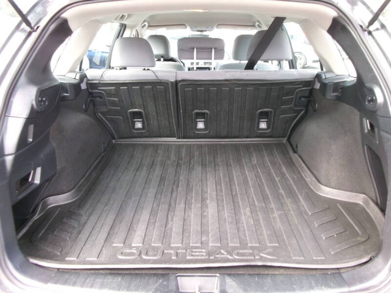2018 Subaru Outback 2.5i