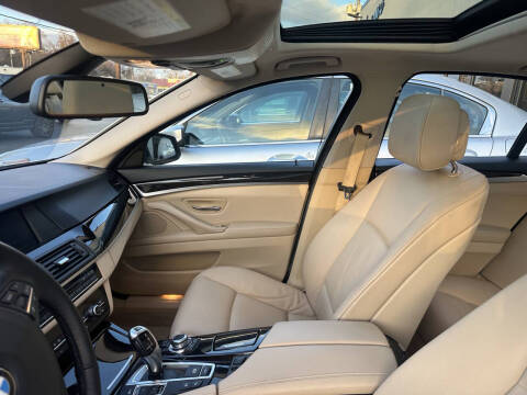 2012 BMW 5 Series 528i xDrive