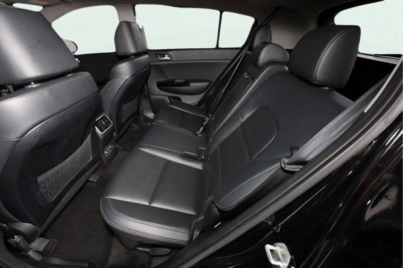 2022 Kia Sportage EX