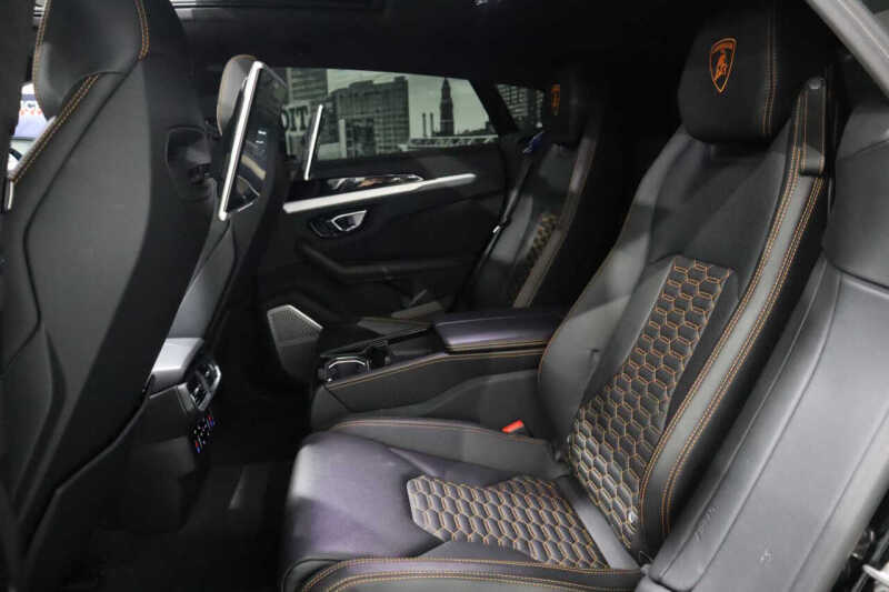 2019 Lamborghini Urus