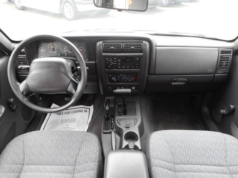 1999 Jeep Cherokee SE