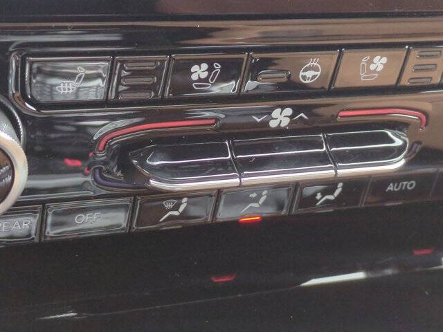 2025 Jeep Grand Cherokee L Summit Reserve