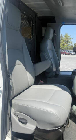 2011 Ford E-Series E-250