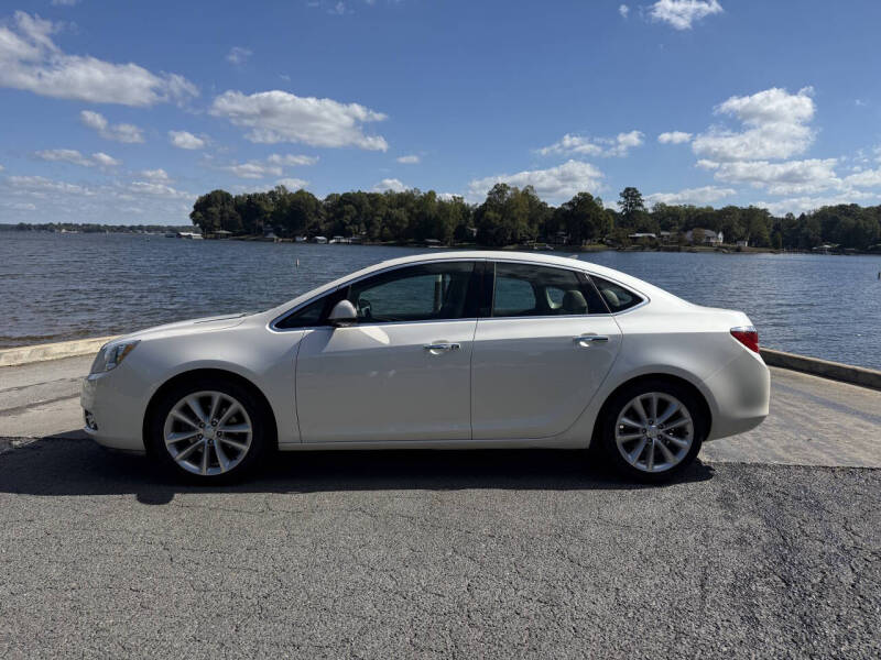 2012 Buick Verano Leather Group