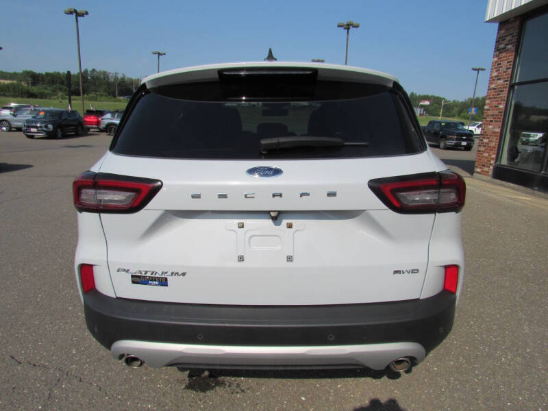 2025 Ford Escape Platinum