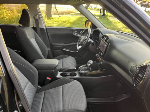 2022 Kia Soul GT-Line