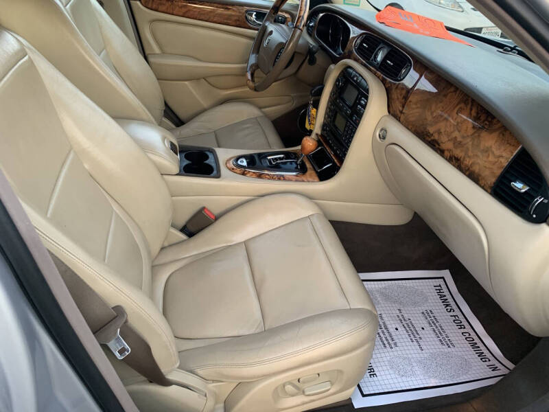 2006 Jaguar XJ-Series XJ8 L