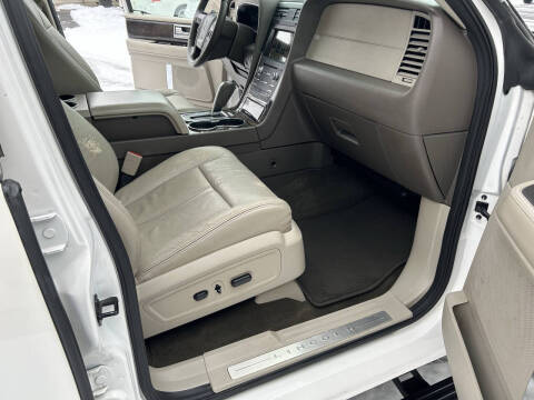 2016 Lincoln Navigator L Select