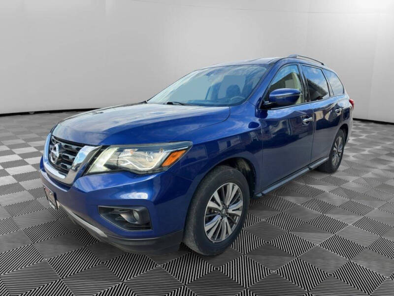2020 Nissan Pathfinder SV