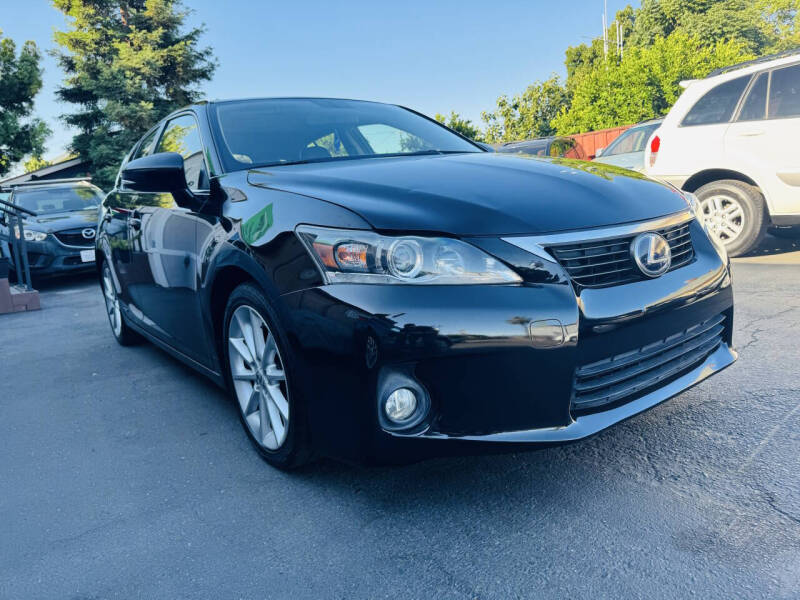 2013 Lexus CT 200h