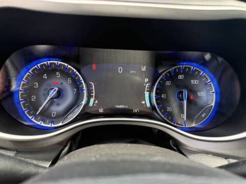 2021 Chrysler Pacifica Touring L