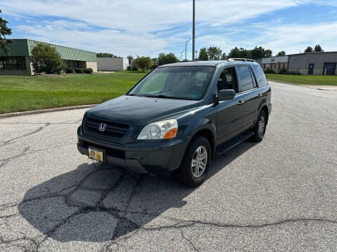 2004 Honda Pilot for sale at JE Autoworks LLC in Willoughby OH