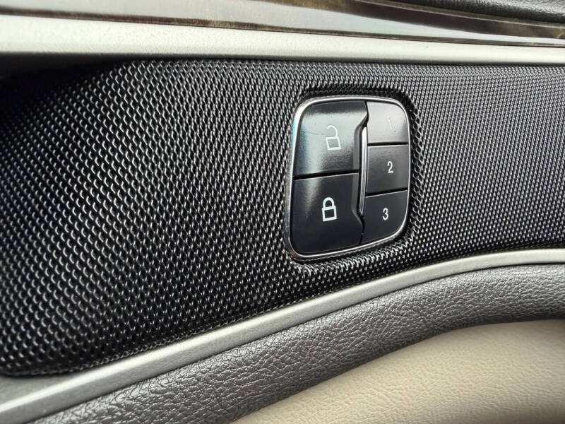 2016 Lincoln MKZ